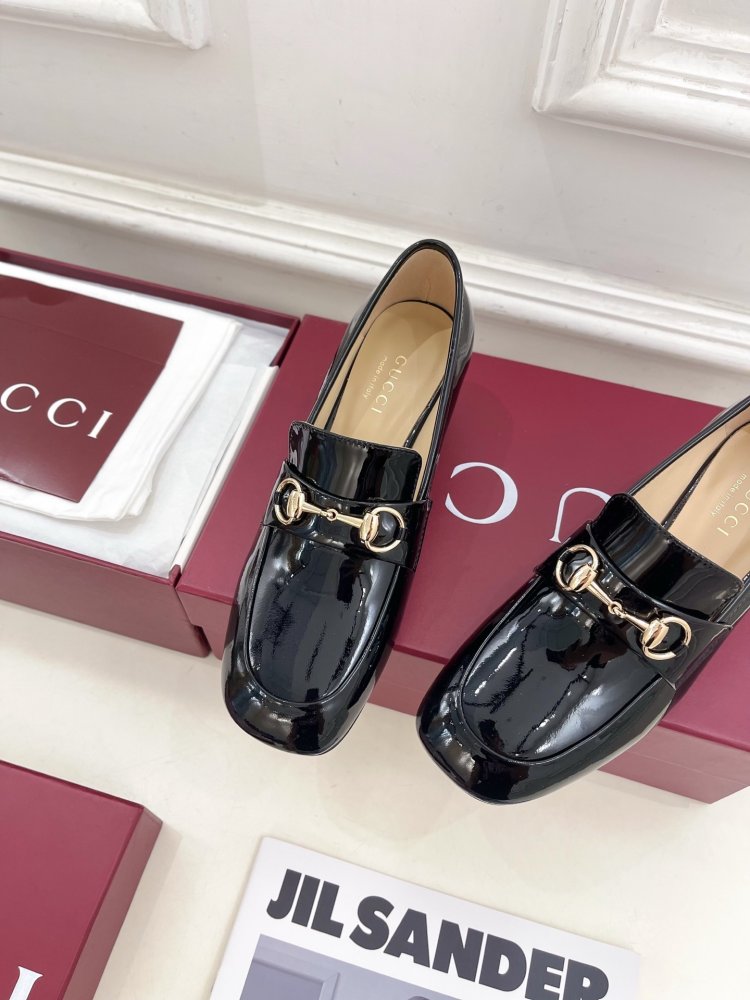 Туфли женские фото 6