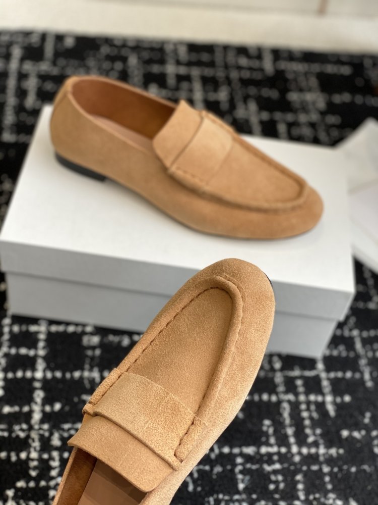 Туфли женские фото 6