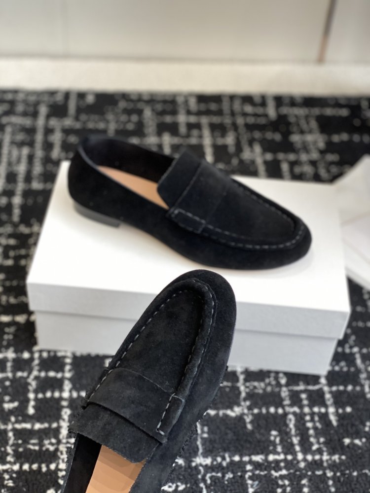 Туфли женские фото 6