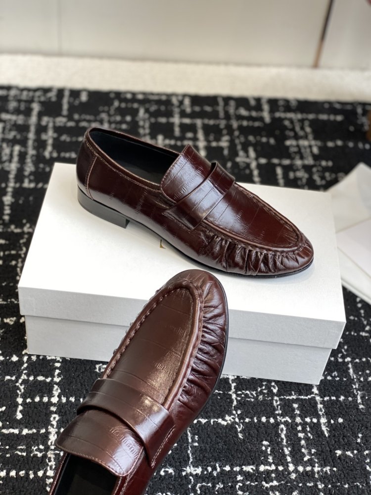 Туфли женские фото 6