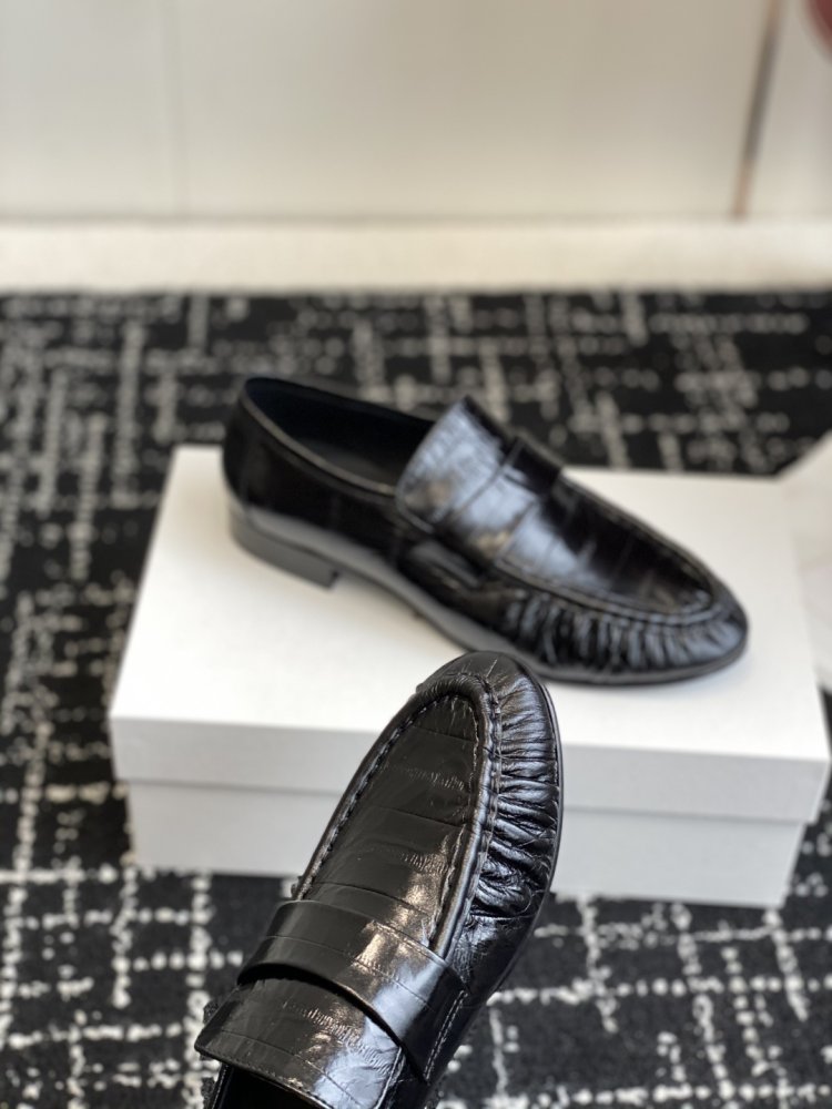 Туфли женские фото 6