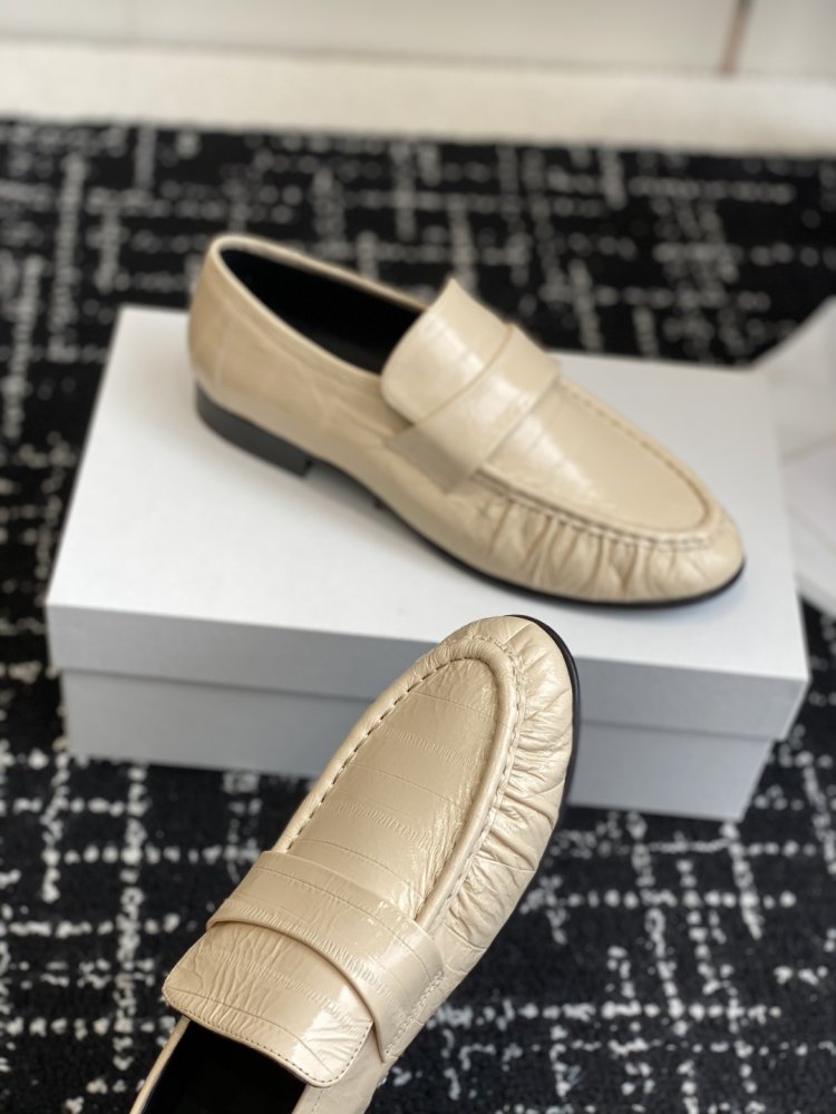 Туфли женские фото 6