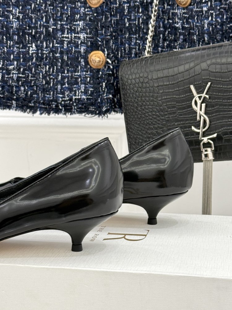 Туфлі жіночі фото 6