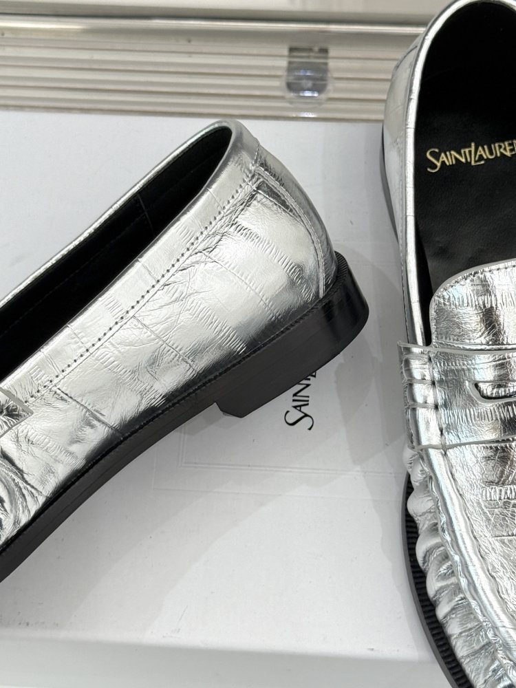 Туфлі жіночі фото 6