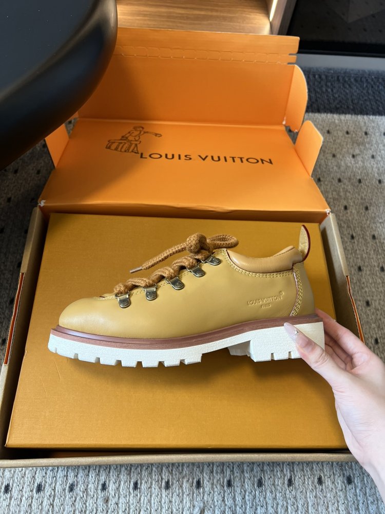 Туфли женские фото 6