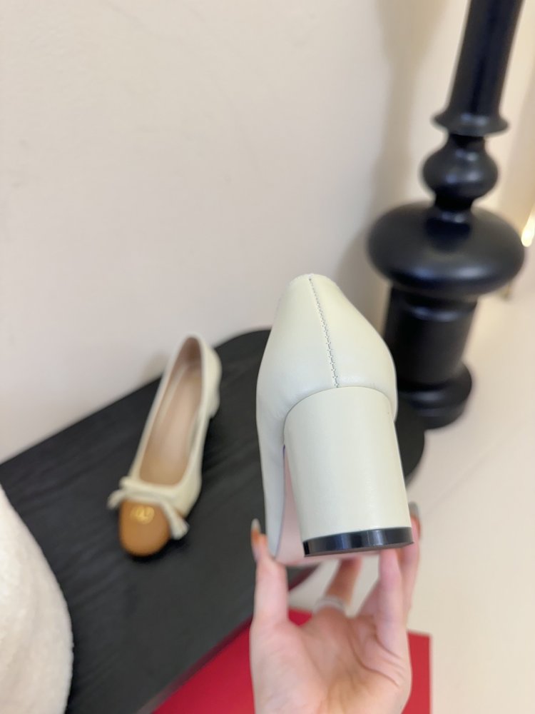 Shoes women's фото 6