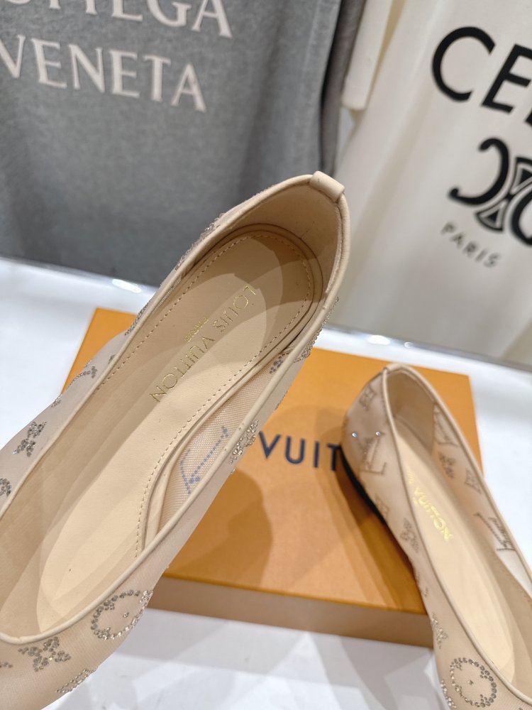 Туфли женские фото 6