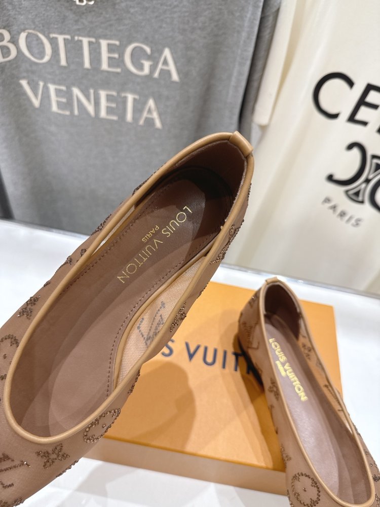 Туфли женские фото 6