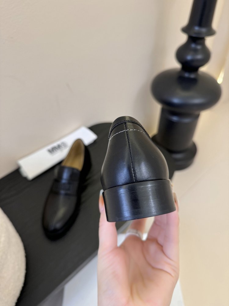 Туфли женские фото 6