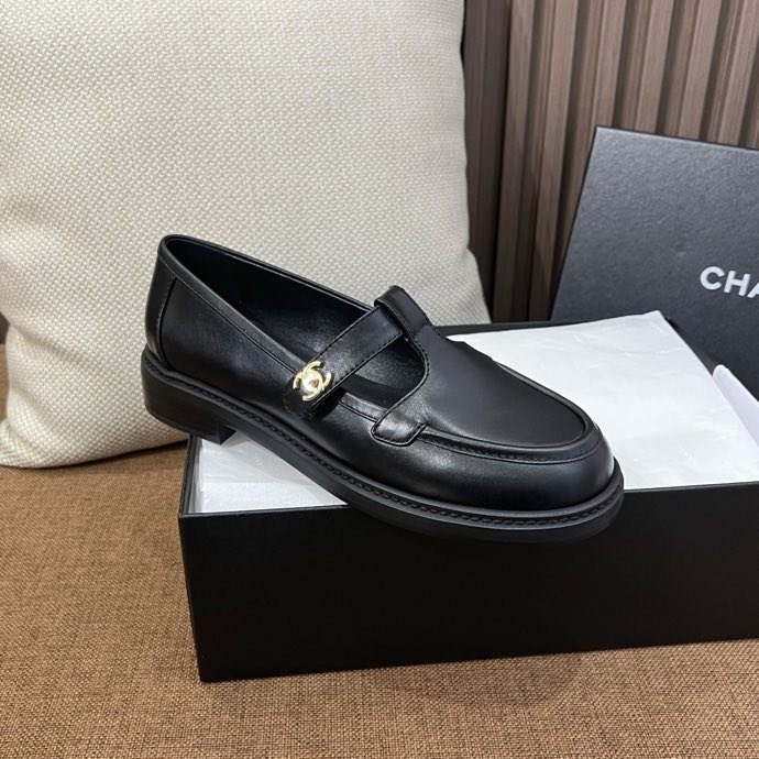 Туфли женские фото 6