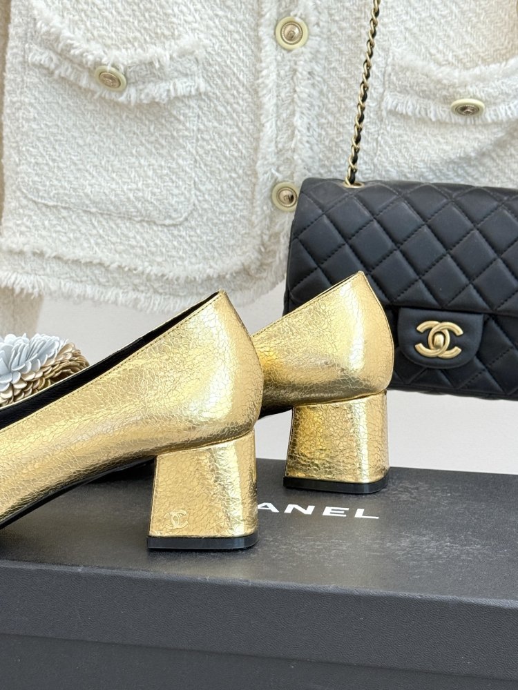 Туфлі жіночі фото 6