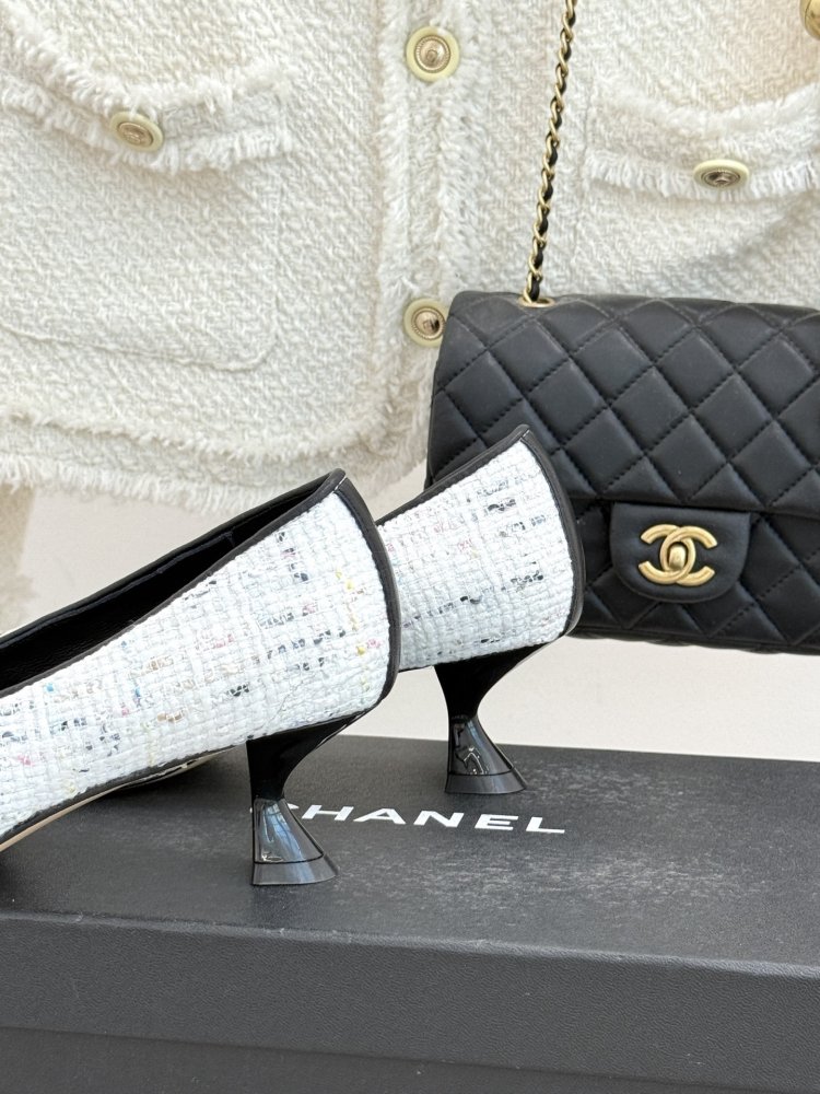 Туфлі жіночі фото 6