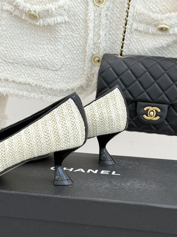 Туфлі жіночі фото 6