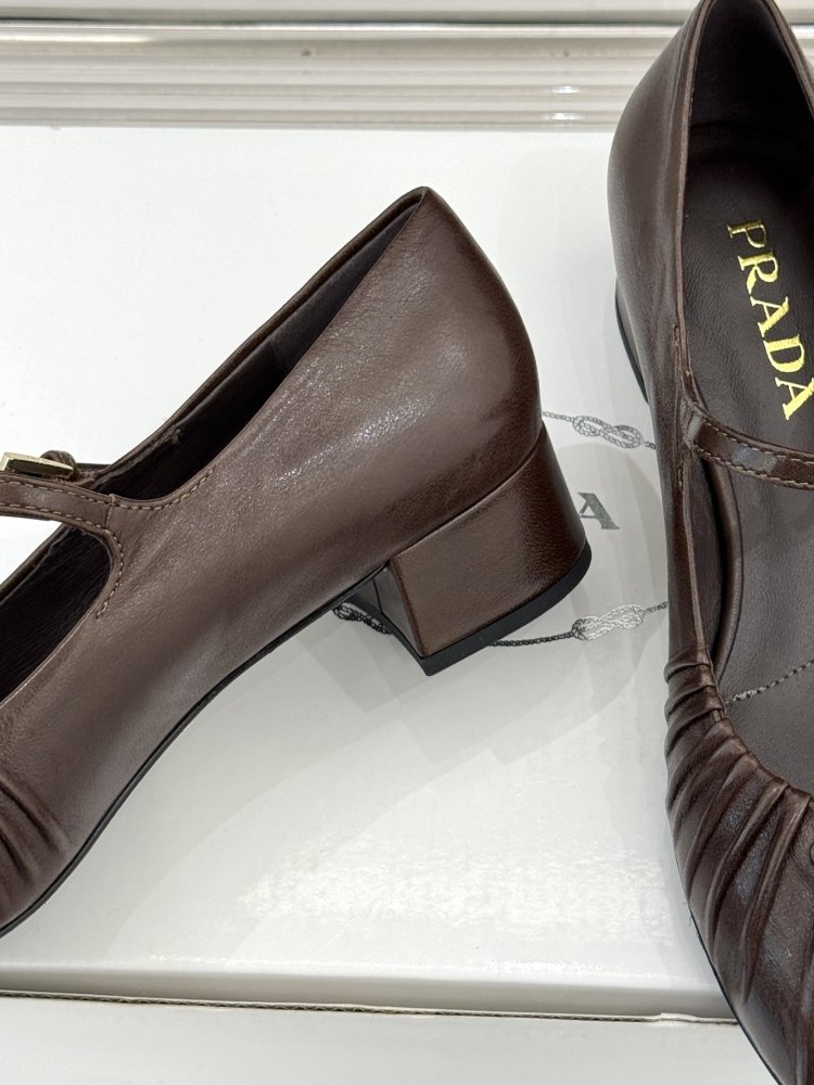 Туфли женские фото 6