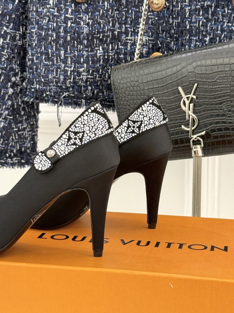 Туфли женские фото 6