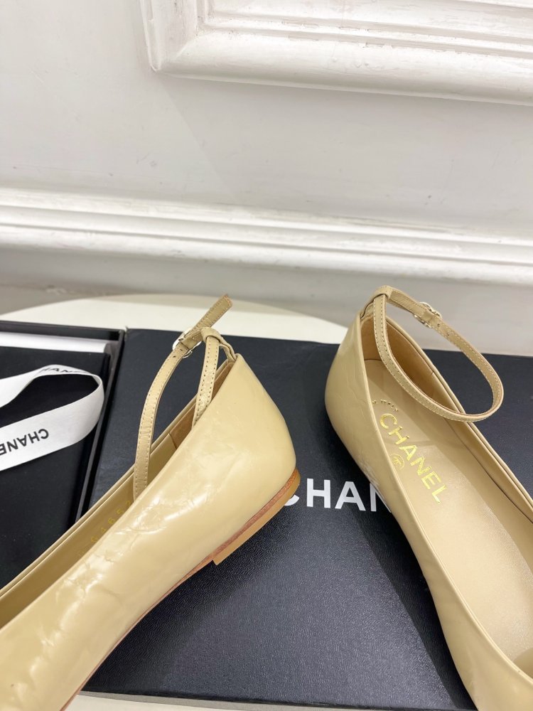 Туфли женские фото 7