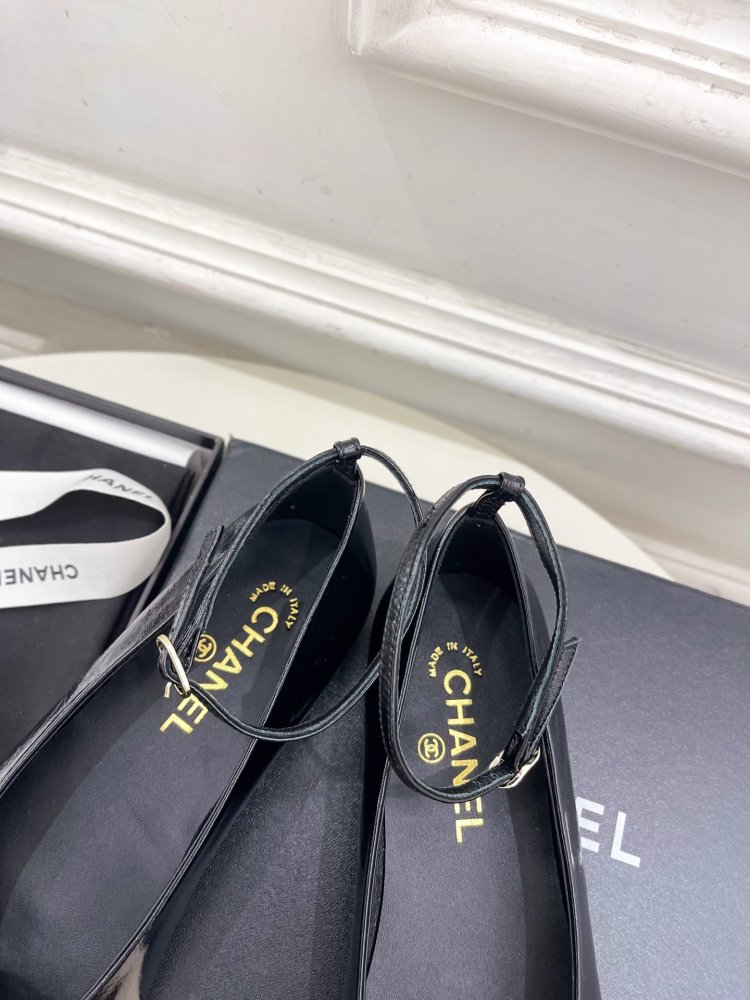 Туфлі жіночі фото 7