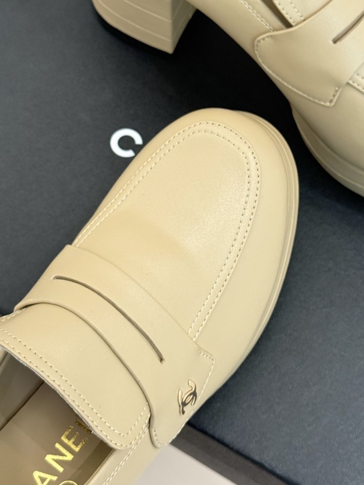 Туфли женские фото 7