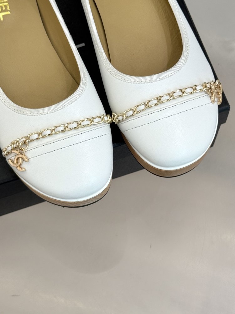 Туфли женские фото 7