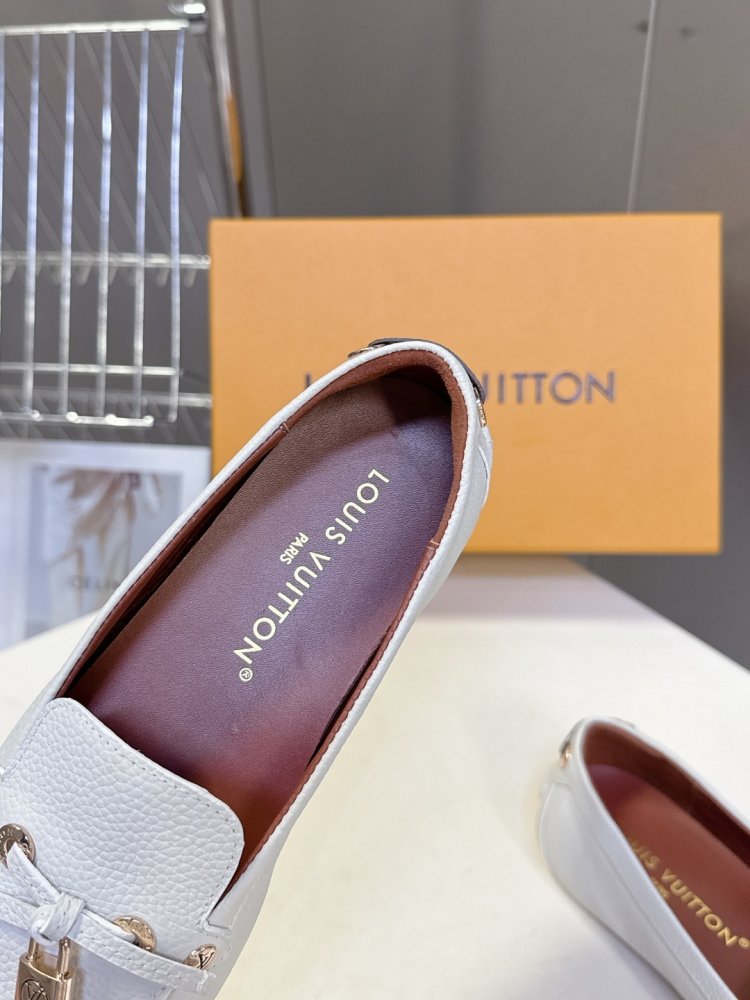 Туфли женские фото 7