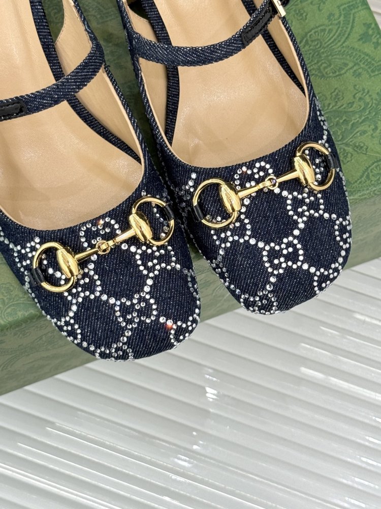 Туфли женские фото 7