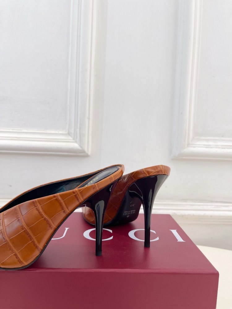 Туфли женские фото 7