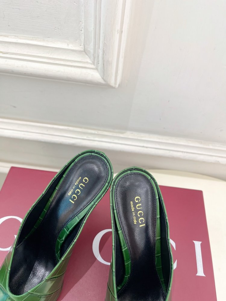 Туфли женские фото 7