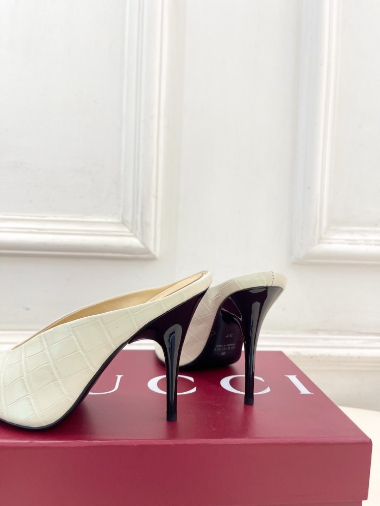 Туфли женские фото 7