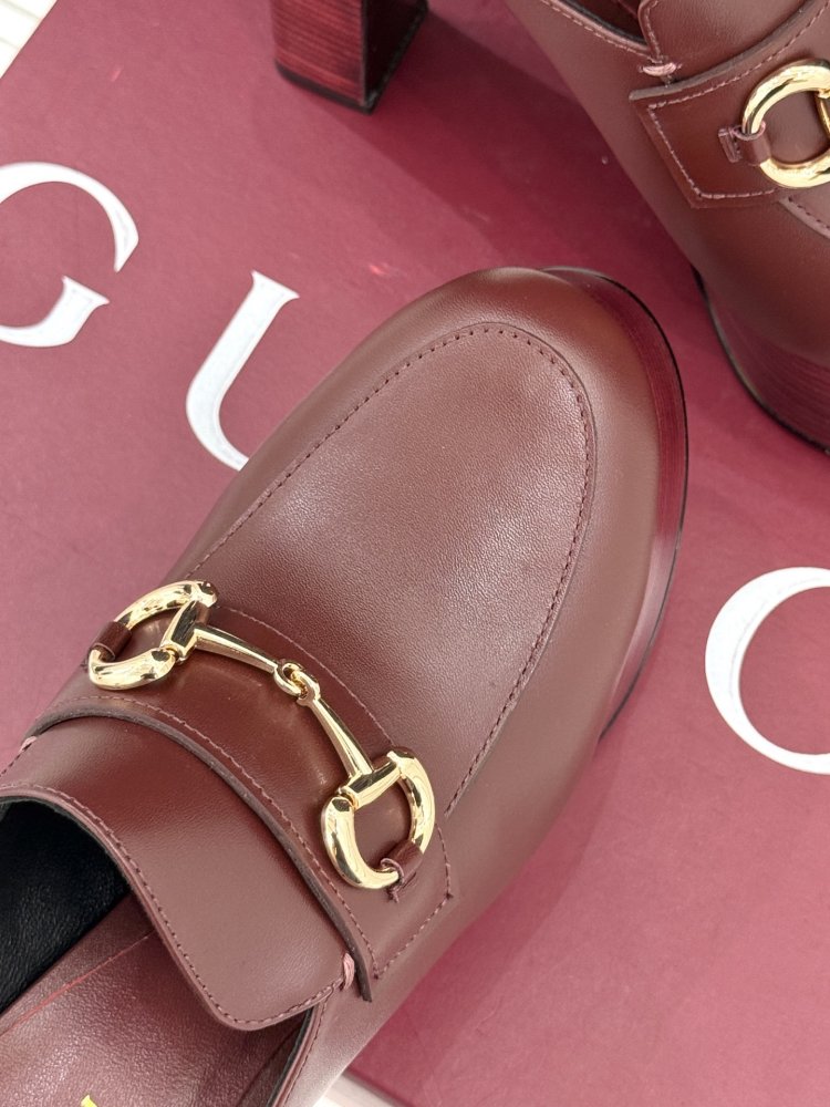 Туфли женские фото 7