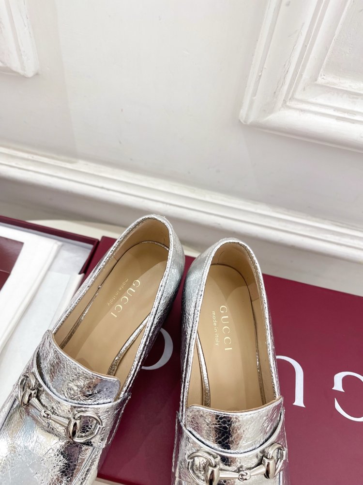 Туфли женские фото 7