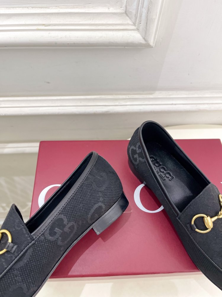 Туфли женские фото 7