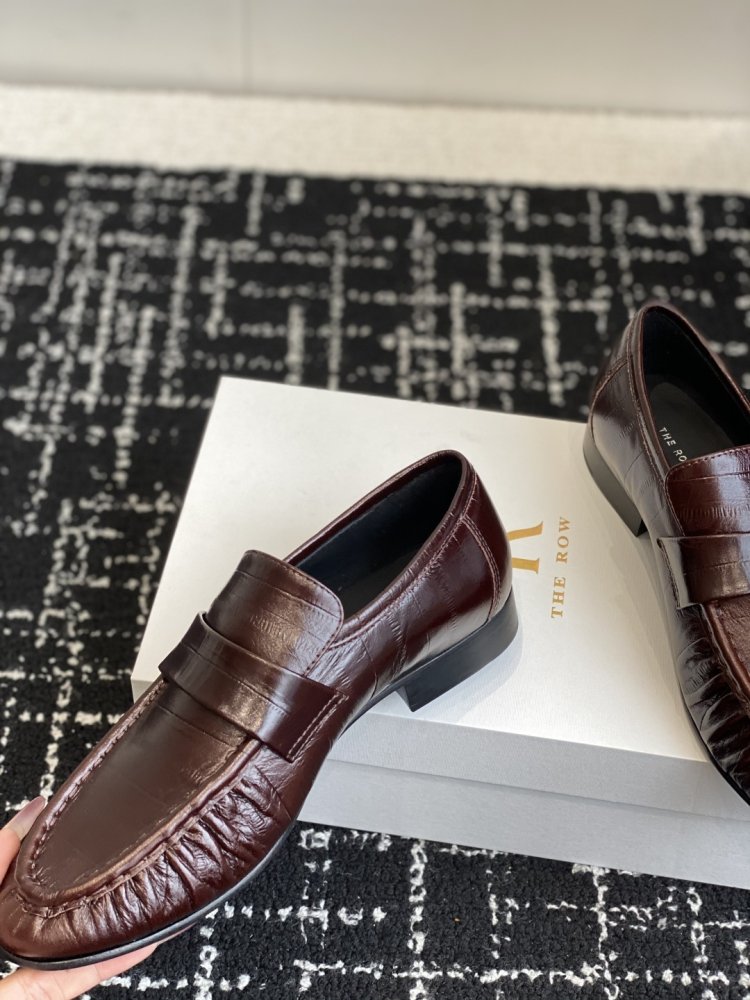 Туфли женские фото 7