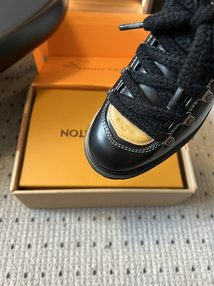 Туфли женские фото 7