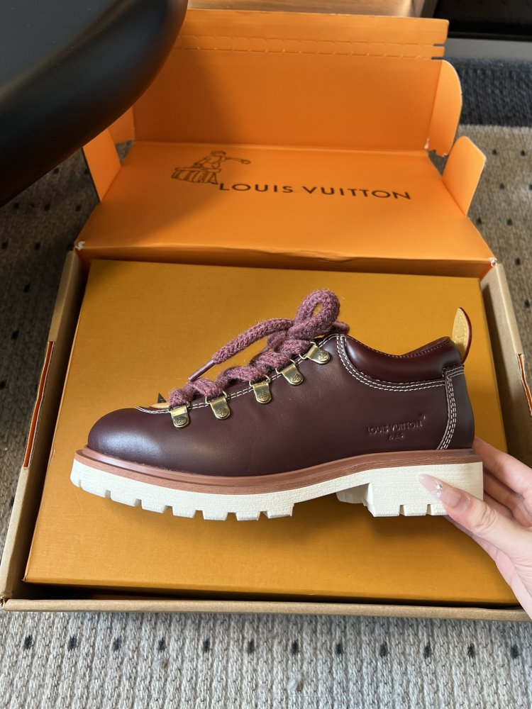 Туфли женские фото 7