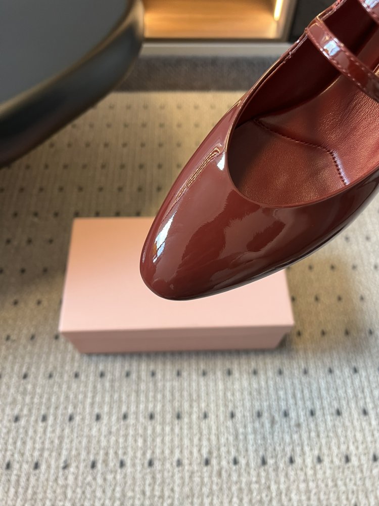 Туфли женские фото 7