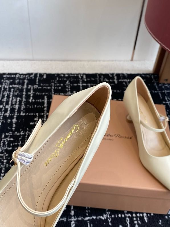 Туфли женские фото 7