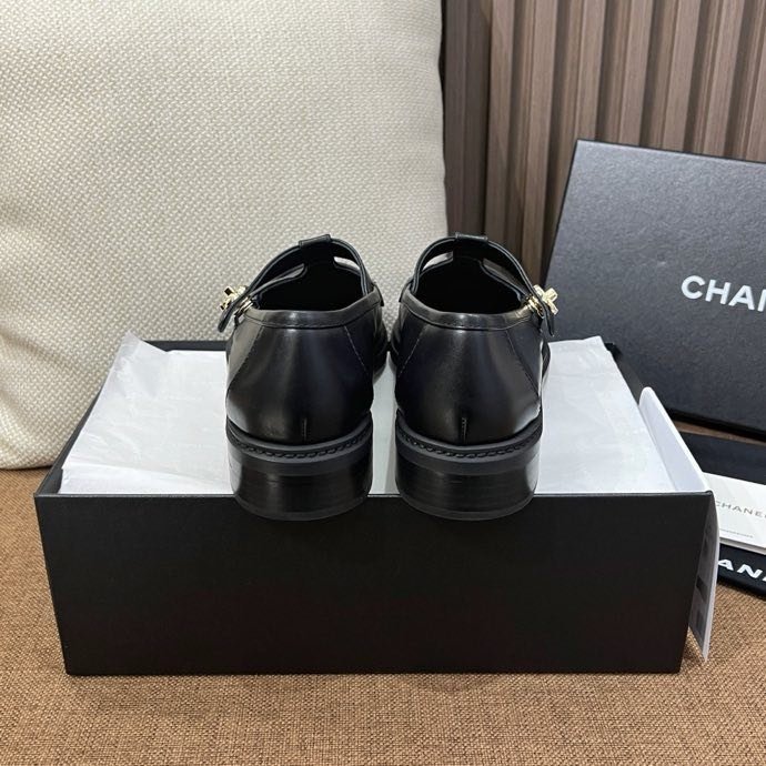 Туфли женские фото 7