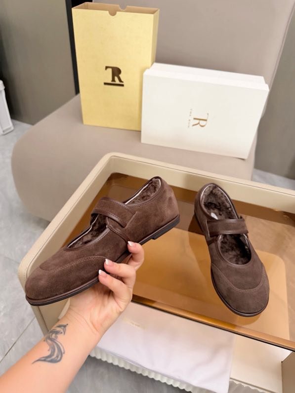 Туфли женские фото 7