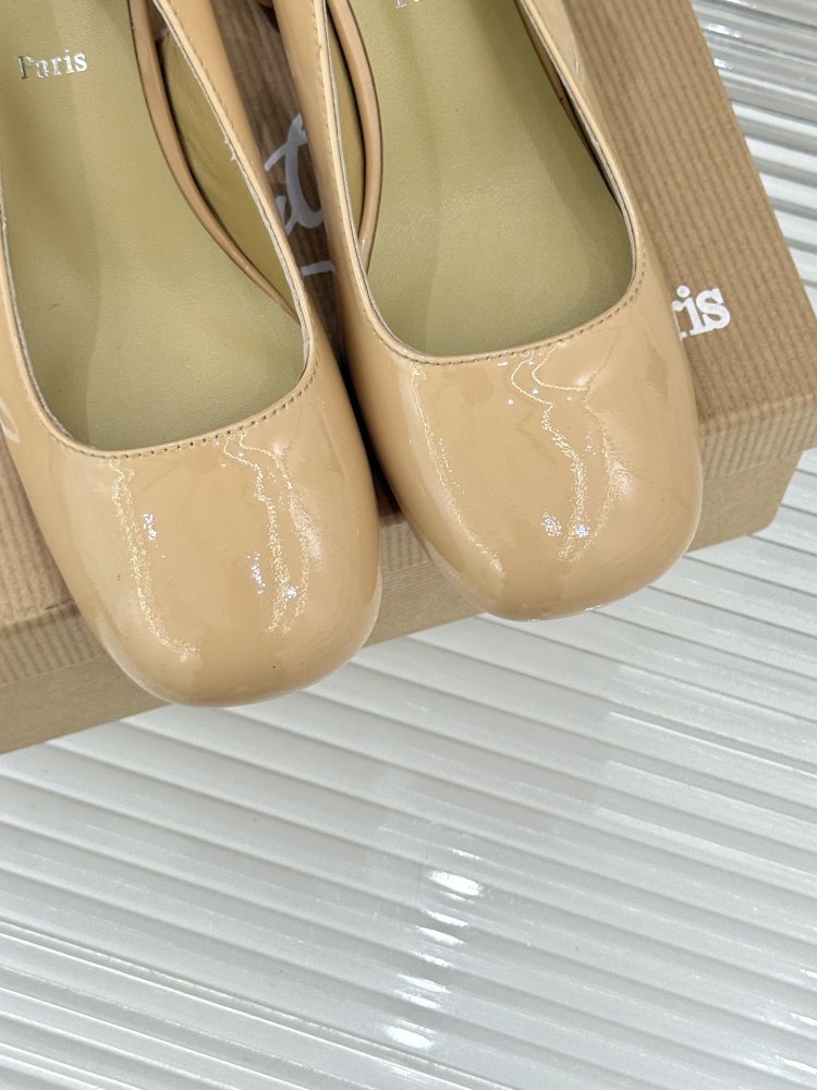 Туфли женские фото 7