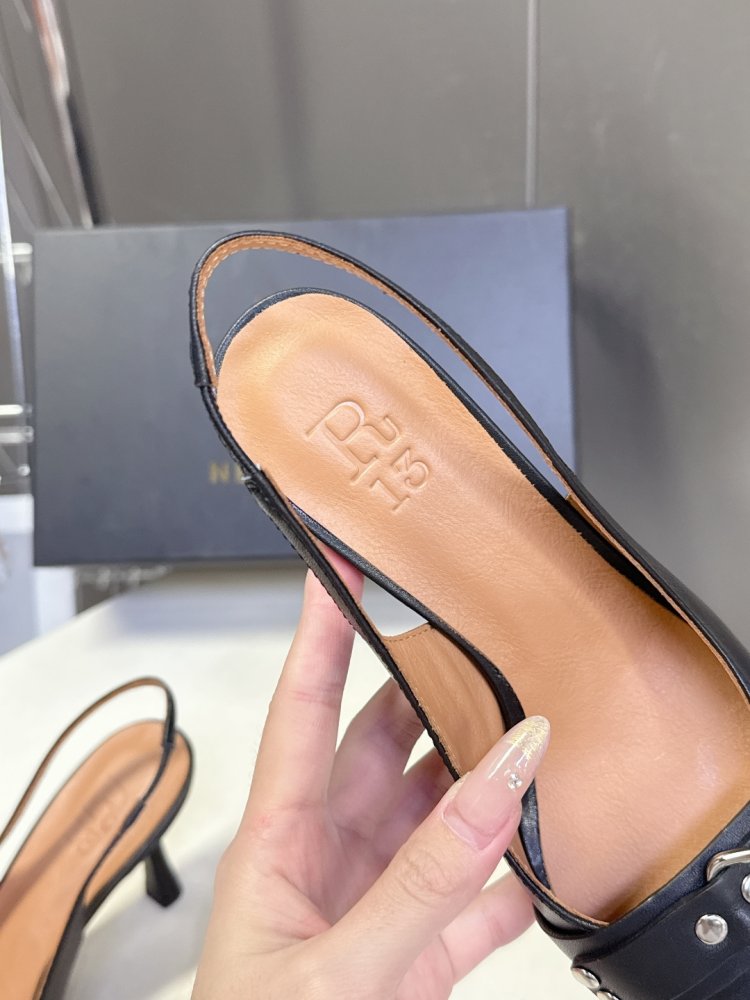 Туфли женские фото 7