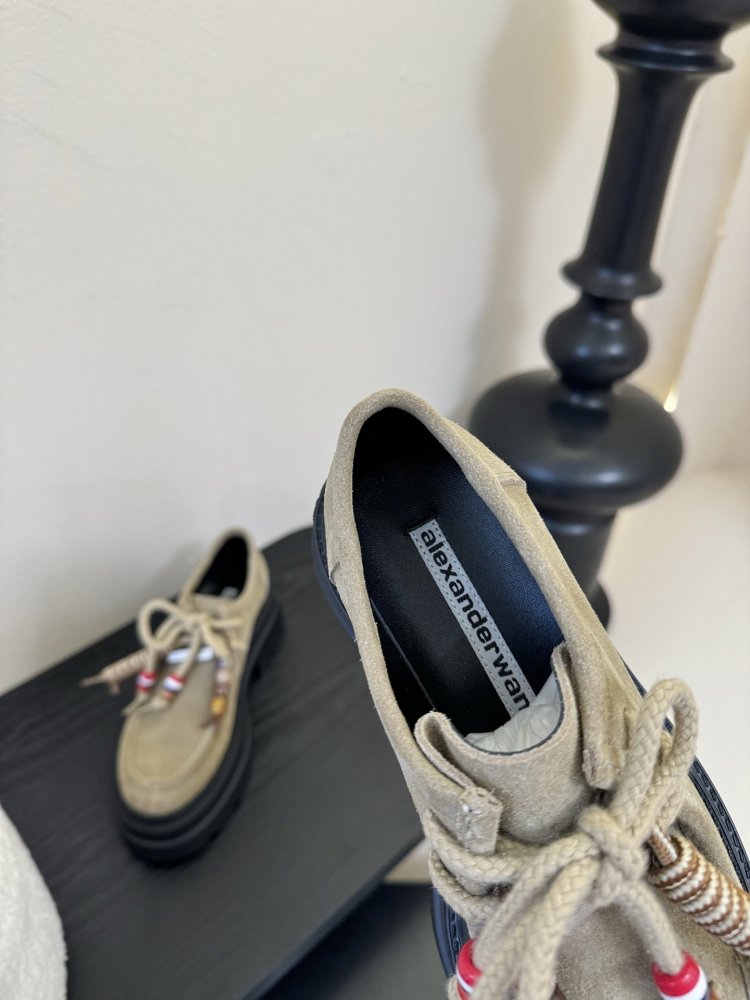 Туфли женские фото 8