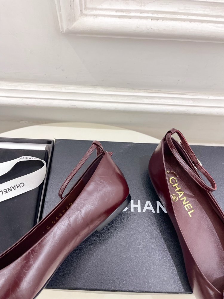 Туфли женские фото 8