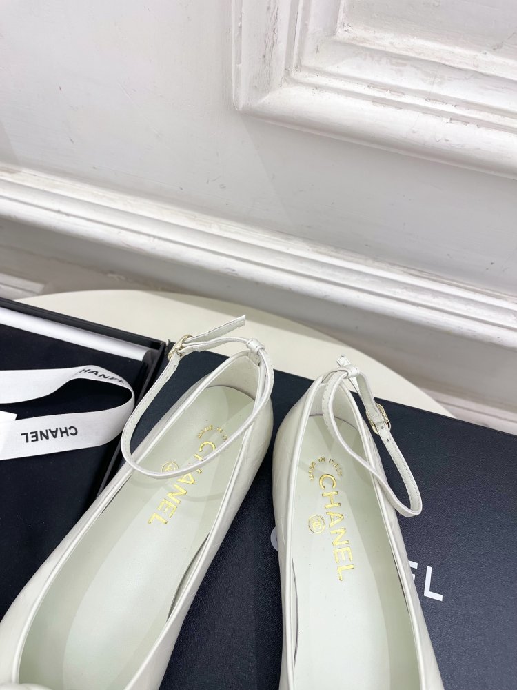 Туфлі жіночі фото 8