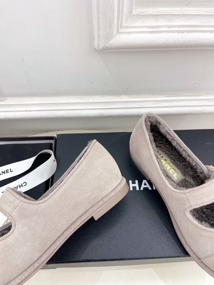 Туфли женские фото 8