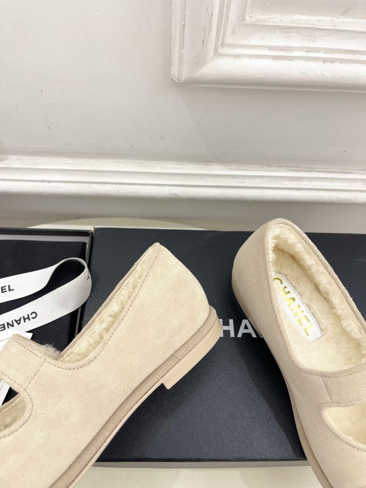 Туфли женские фото 8