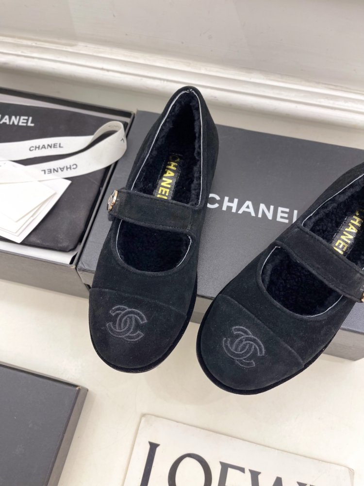 Туфли женские фото 8