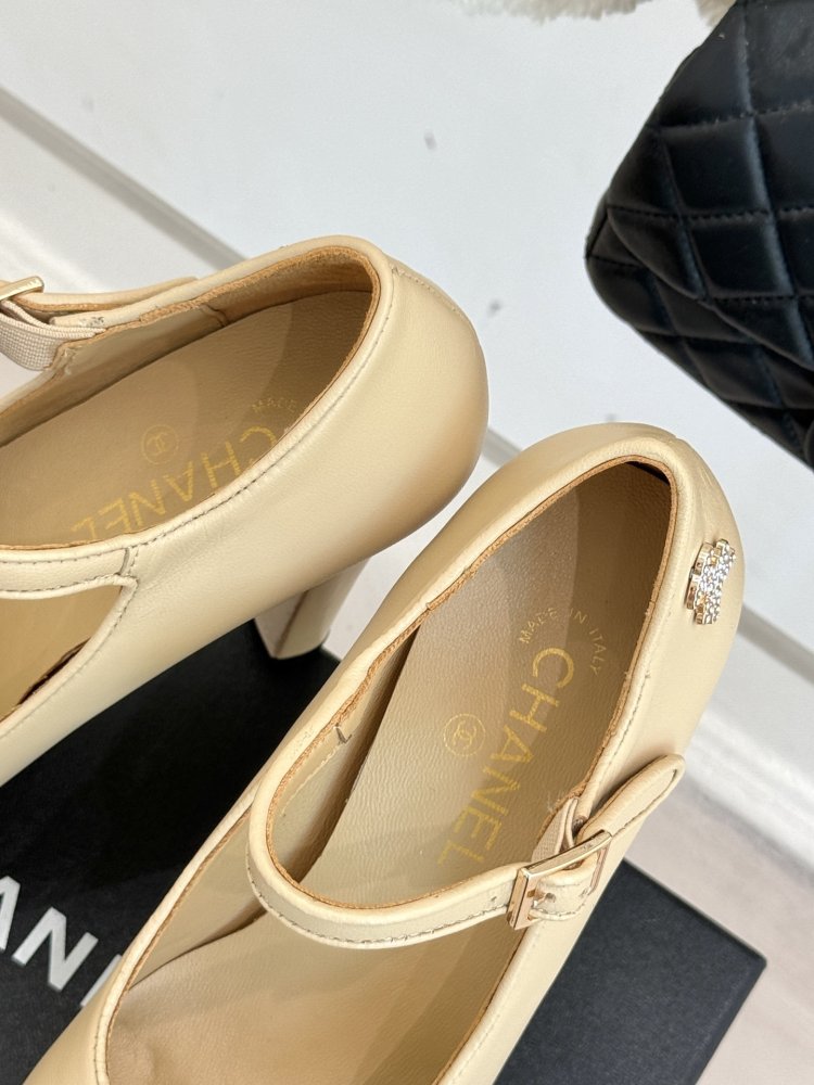 Shoes women's фото 8