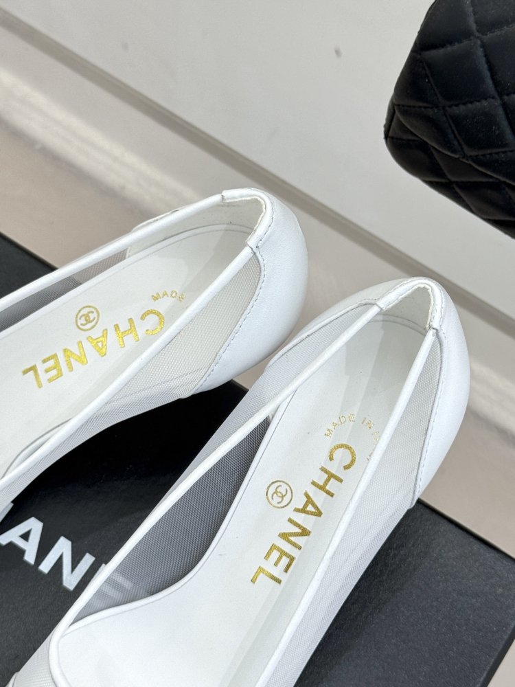 Туфли женские фото 8