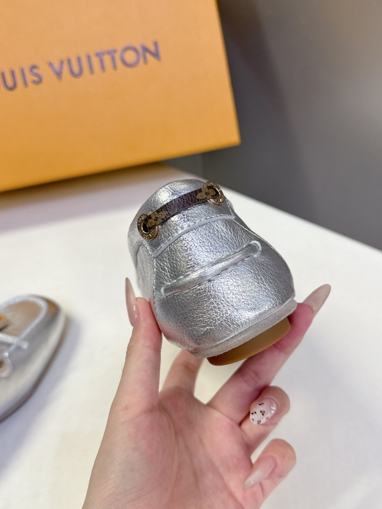 Туфли женские фото 8