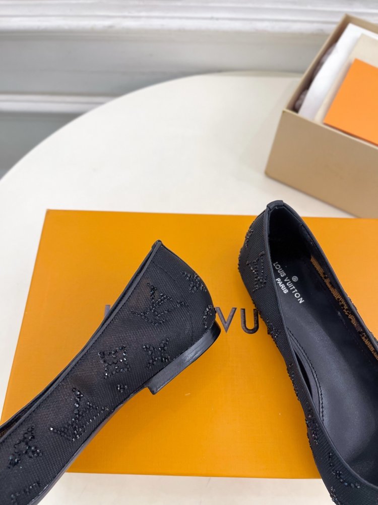 Туфли женские фото 8